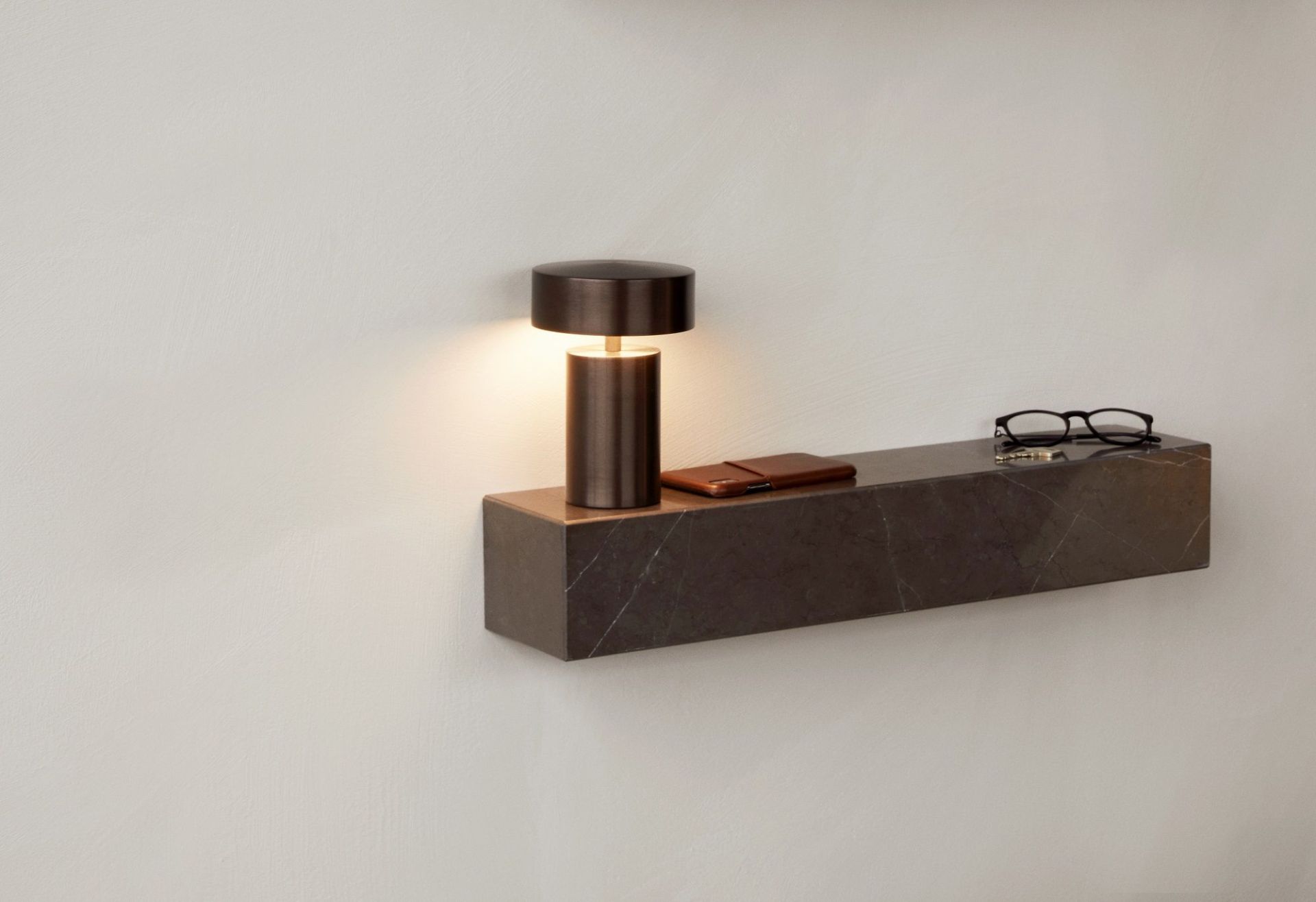 Plinth Shelf Étagère Audo Copenhagen