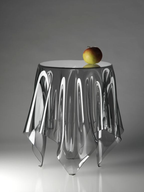 Essey Illusion table d'appoint transparente Klein & More