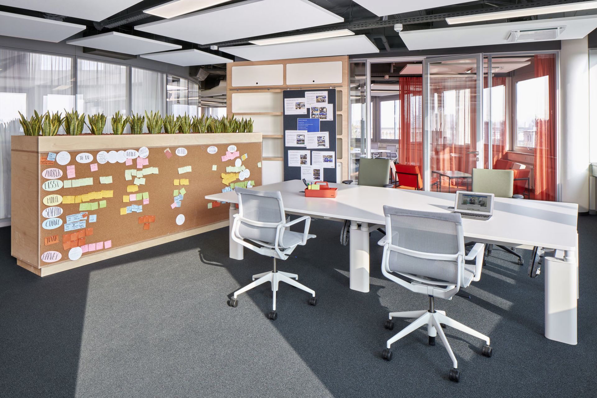 ID Chair - ID Soft L Chaise pivotante de bureau Vitra QUICK SHIP