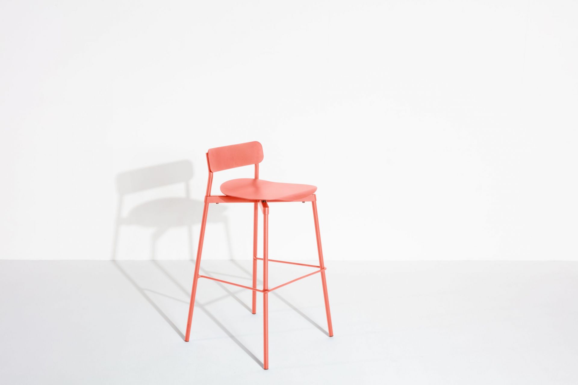 Fromme Barstool Tabouret de bar H 75 cm Petite Friture Corail Fromme Barstool Tabouret de bar H 75 cm Petite Friture Corail