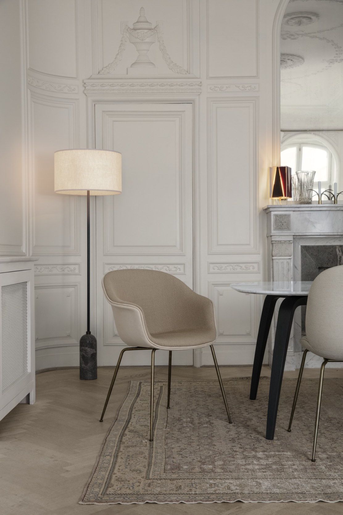 Gravity Lampadaire Gubi