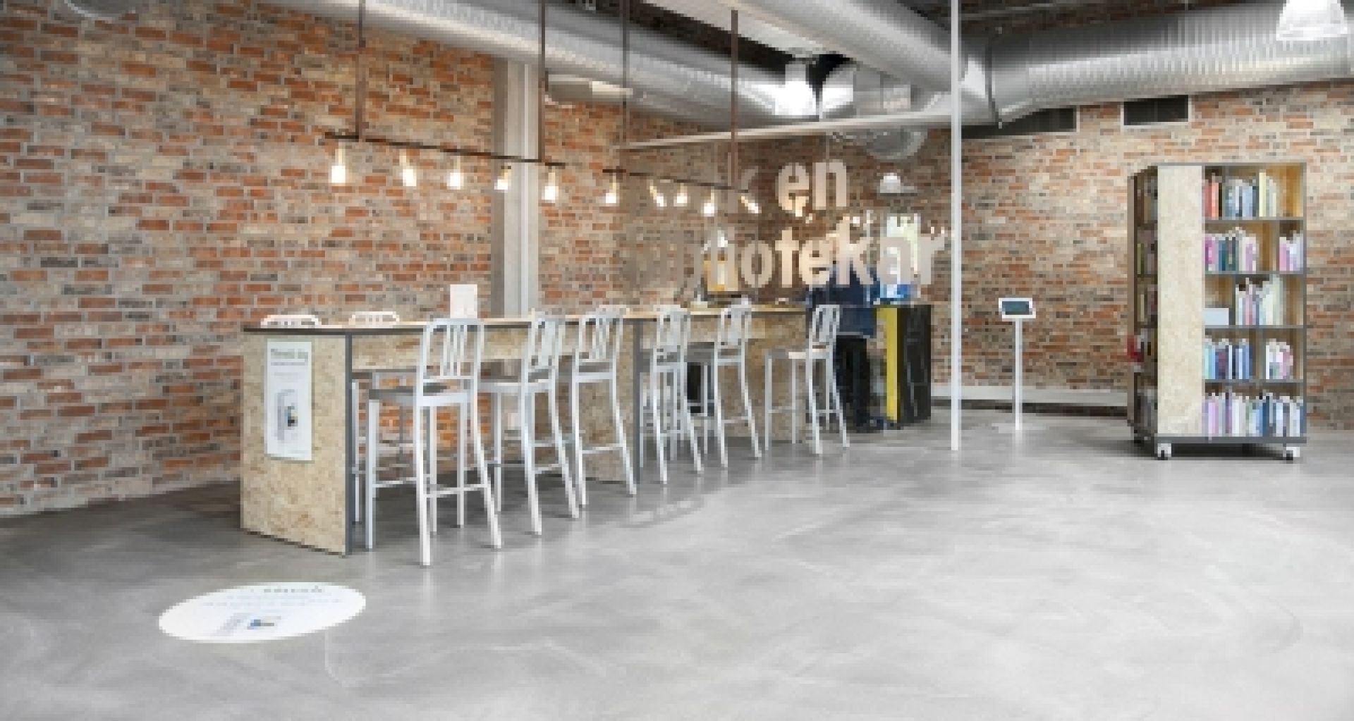 Navy Bar Stool Tabouret de bar Emeco