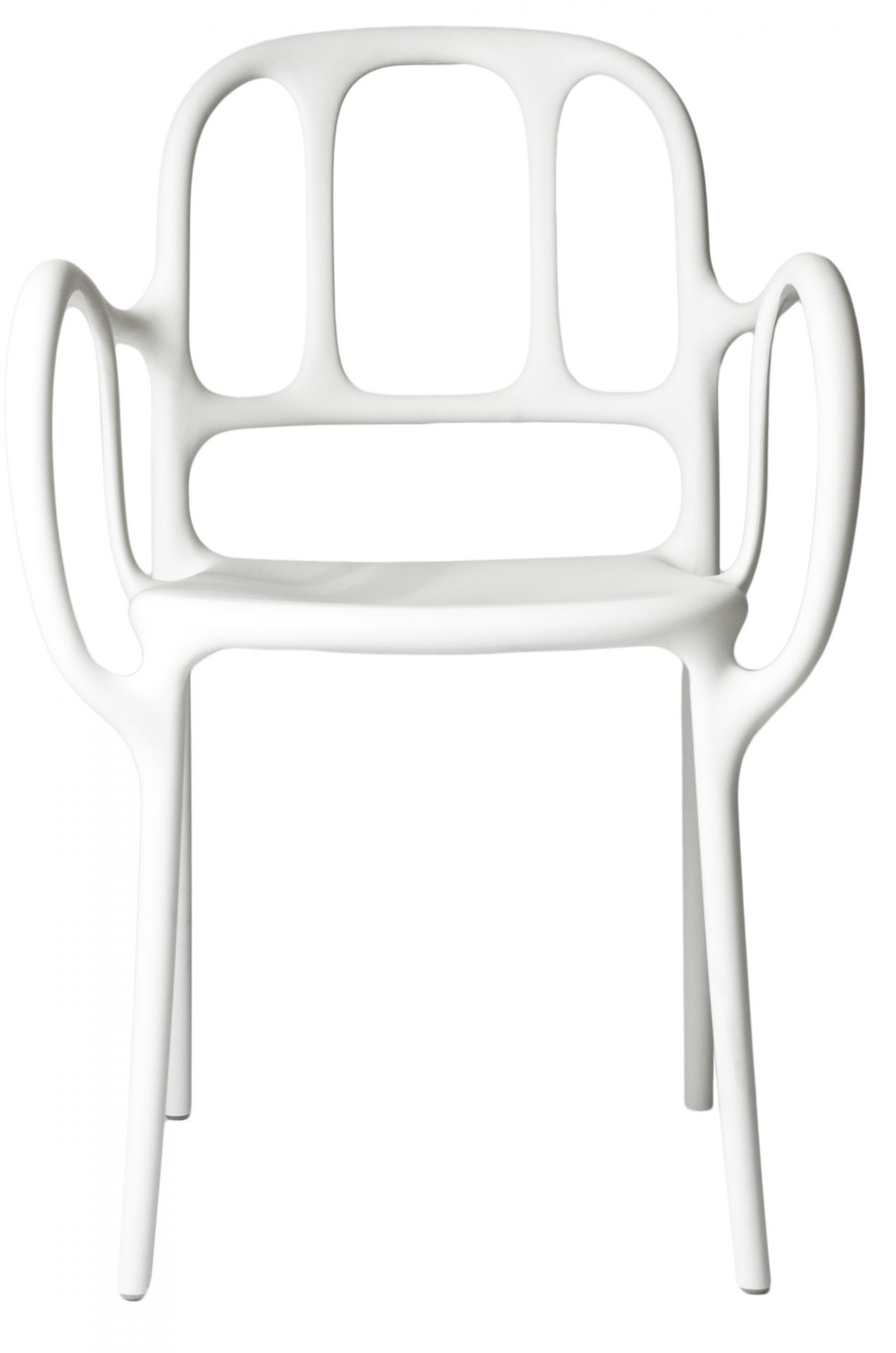 Weißer Milà Chair Stuhl von Magis, moderner Designstuhl mit Armlehnen für Esszimmer und Wohnbereich.