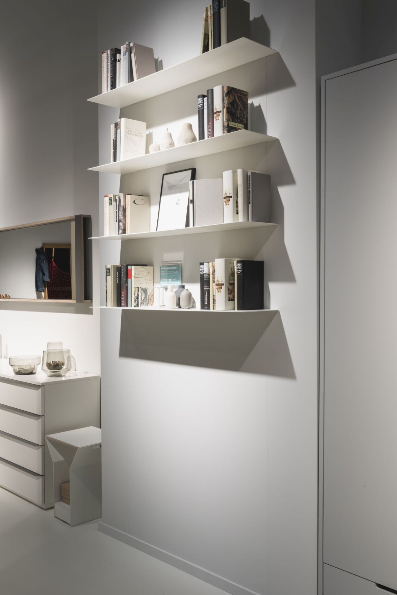 Lyn Étagère murale Müller Möbelwerkstätten