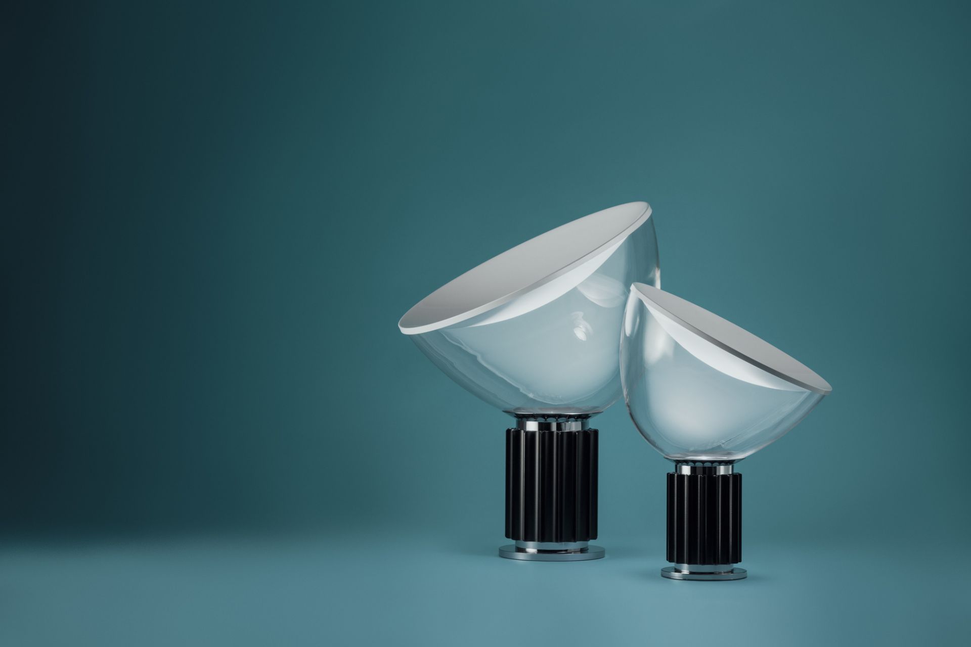 Taccia Lampe de table Flos noir