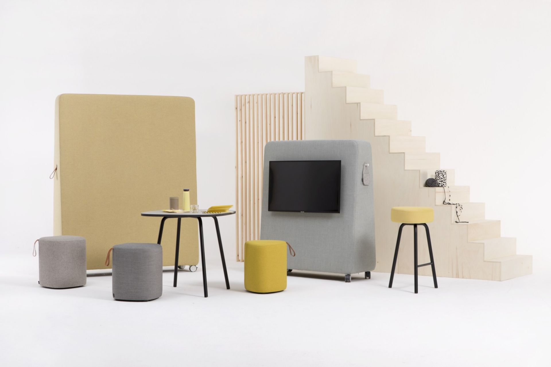 Pully Tabouret Triangulaire Cascando