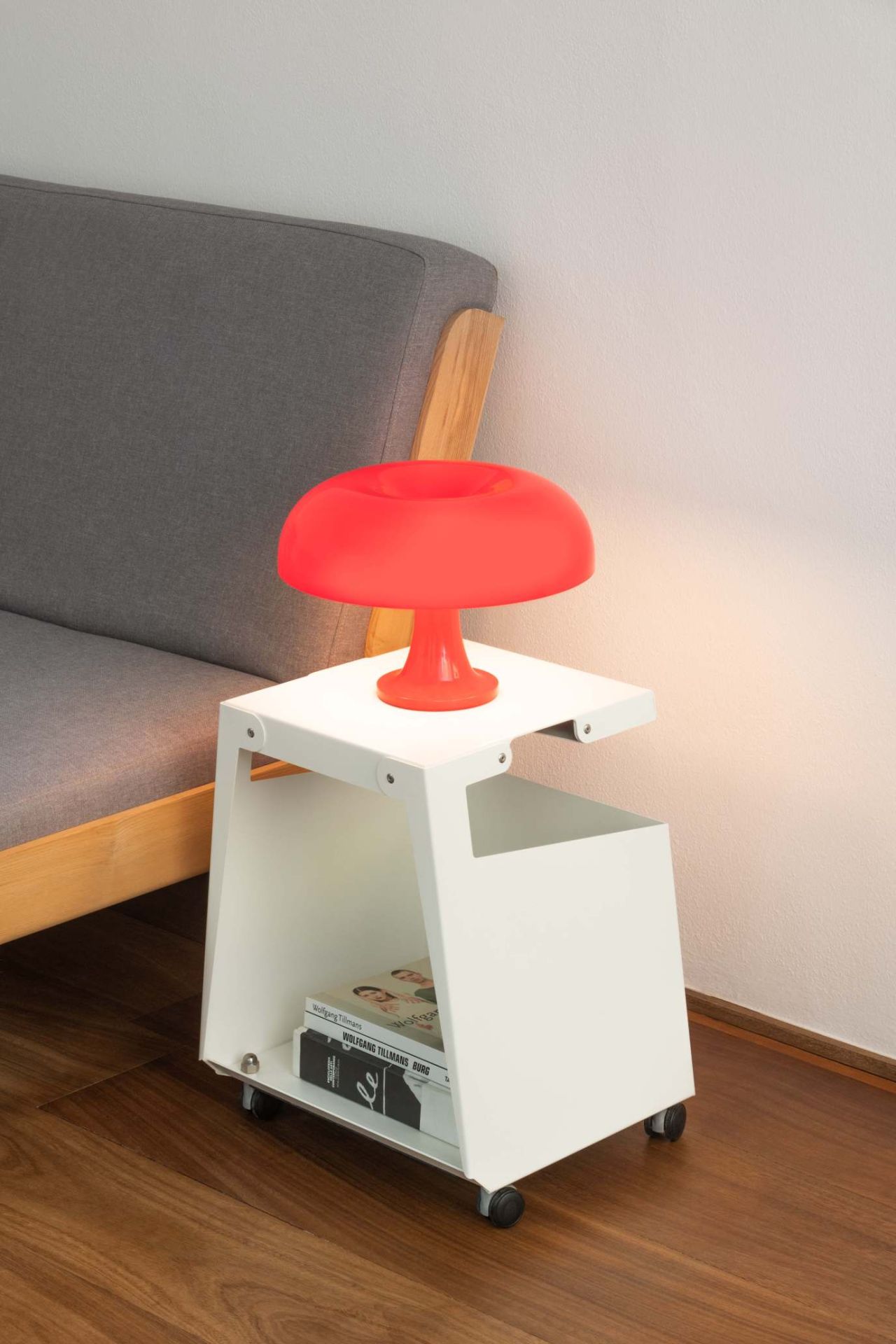 Nessino lampe de table Artemide Rouge Nessino lampe de table Artemide Rouge