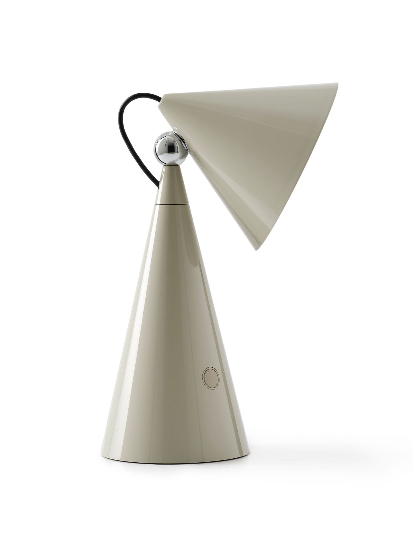 Pose Lampe à batterie LED Lampe de table Putty Tom Dixon