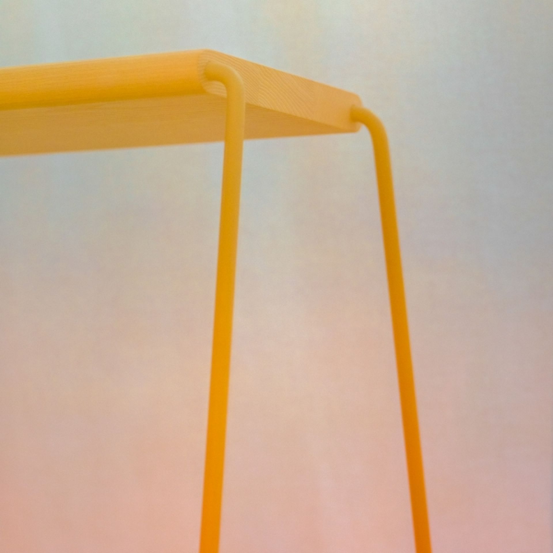 D:003 Table d'appoint Fuchs & Habicht