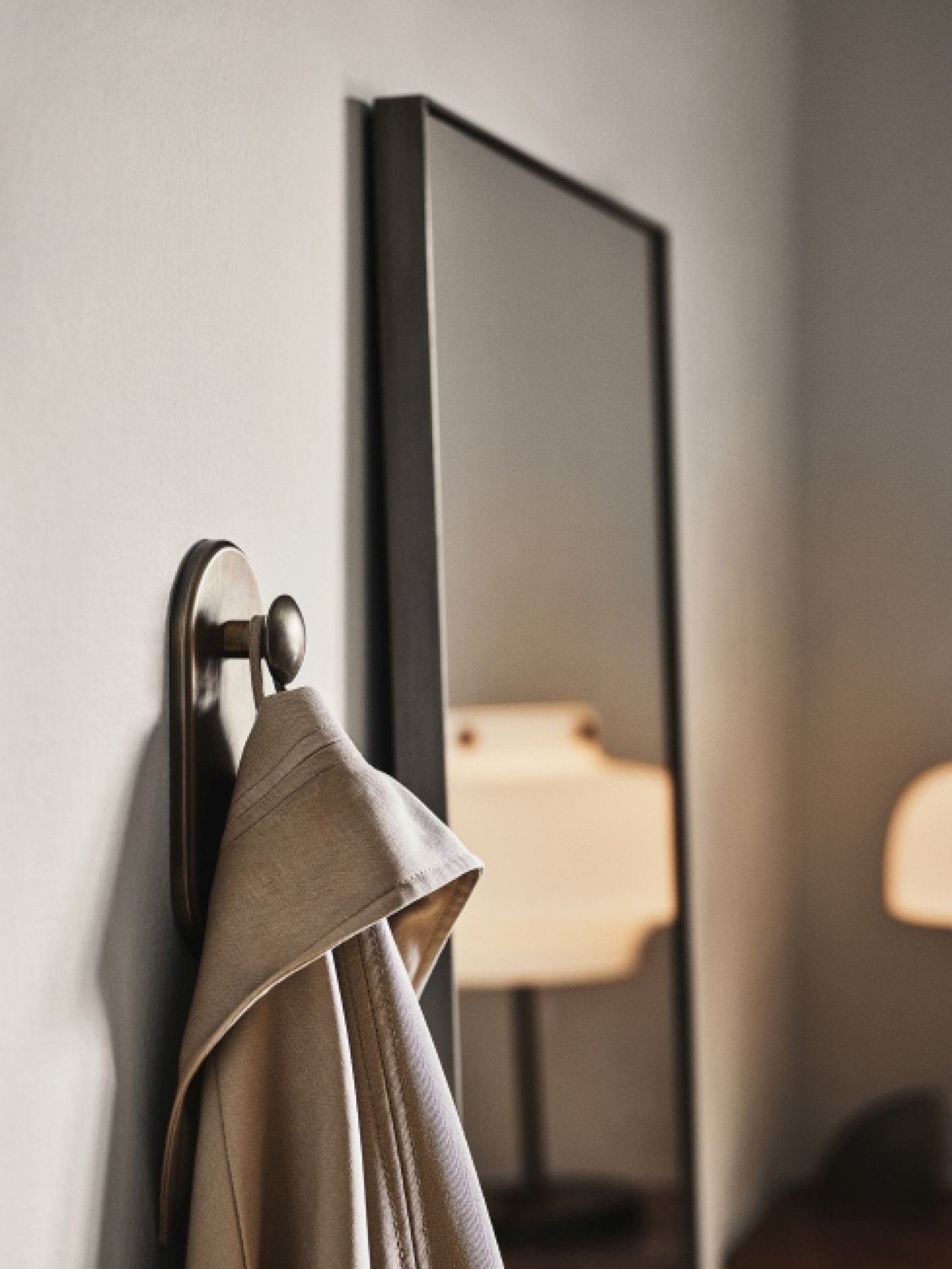 Amore H 190 cm Miroir AndTradition