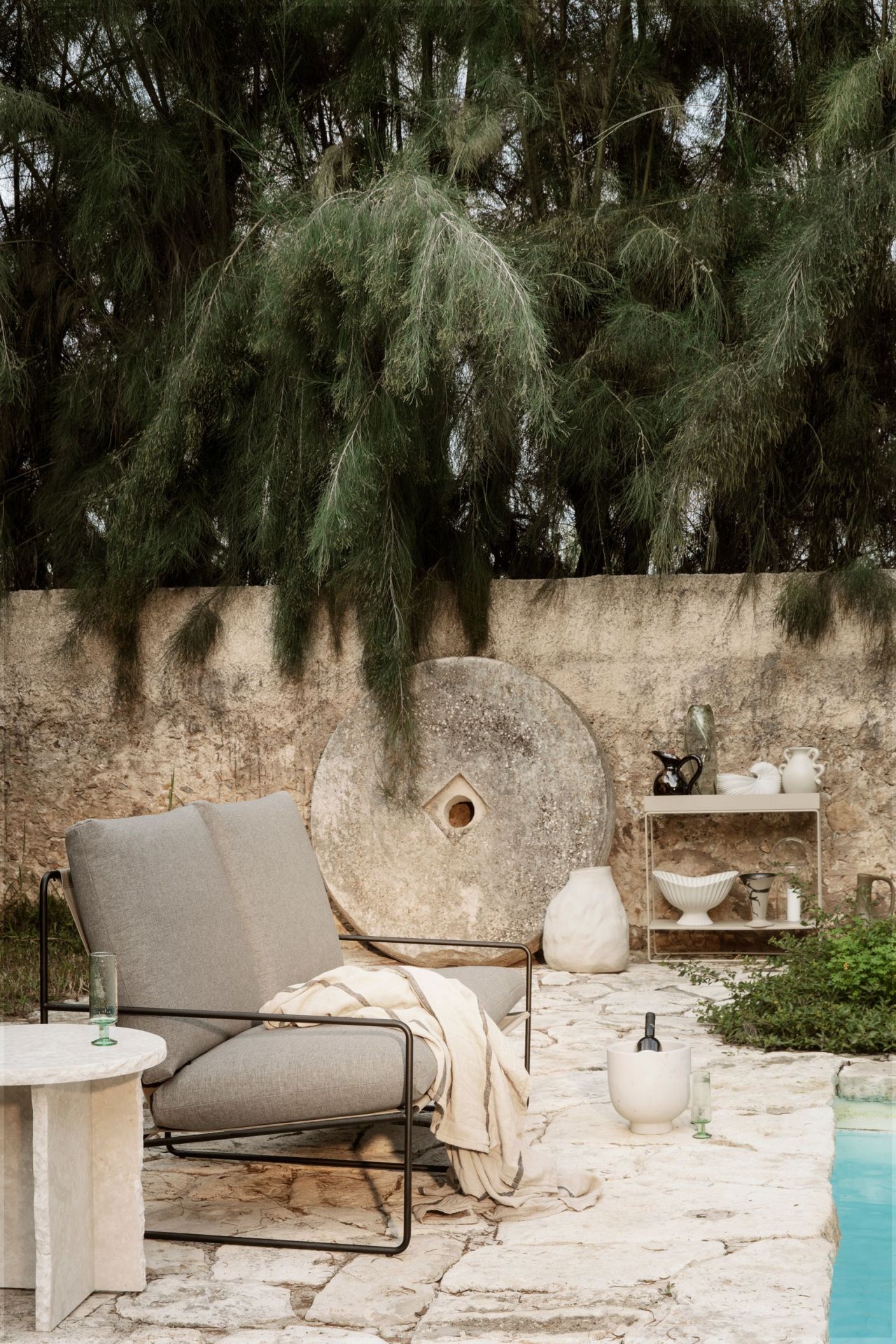 Desert Outdoor Canapé Structure Noir Ferm Living