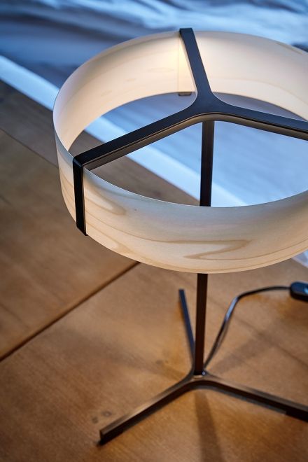 Thesis Table Lampe de table LED LZF Lamps