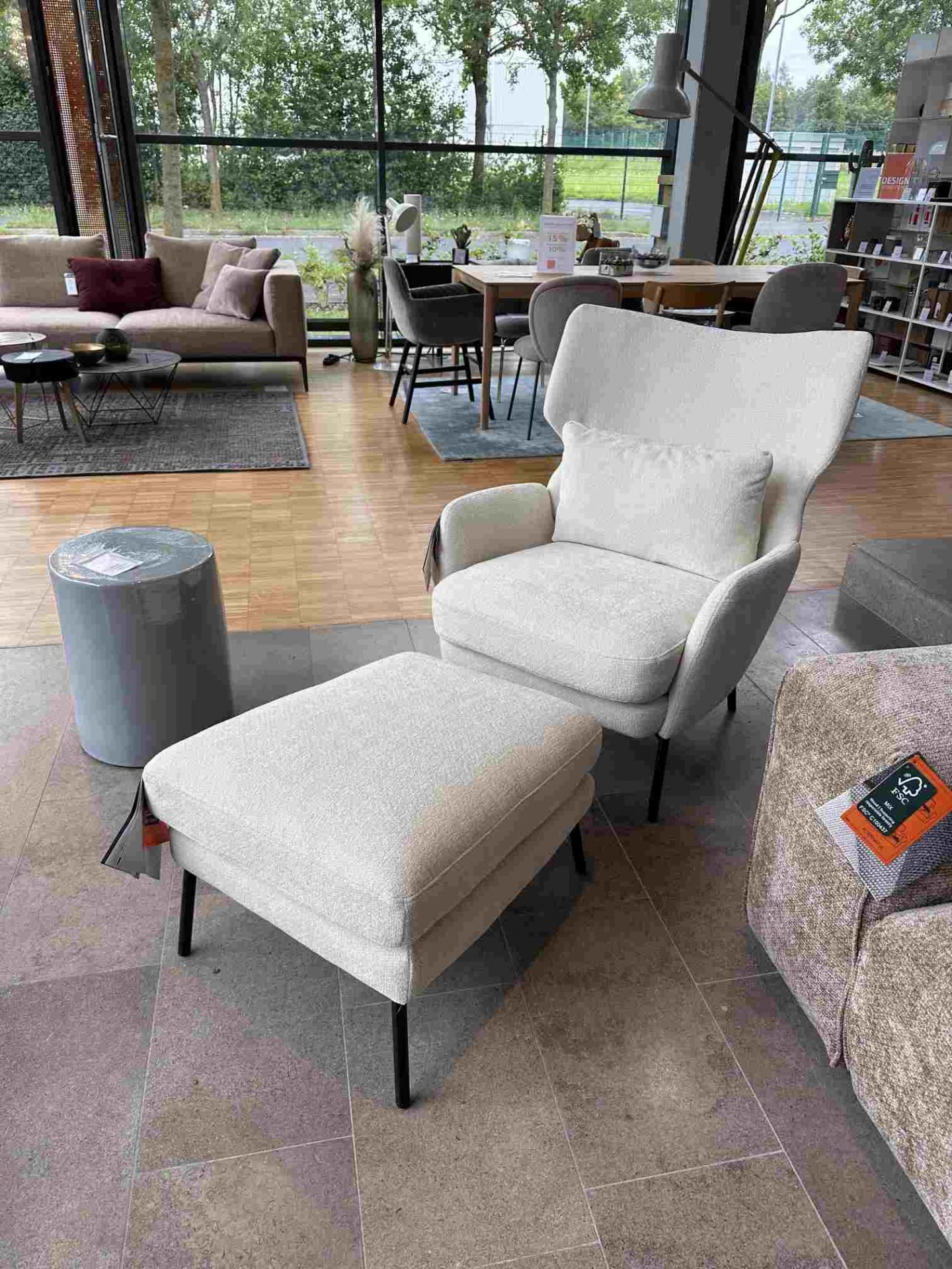 Seatrelax fauteuil & ottoman modèle maison ed design