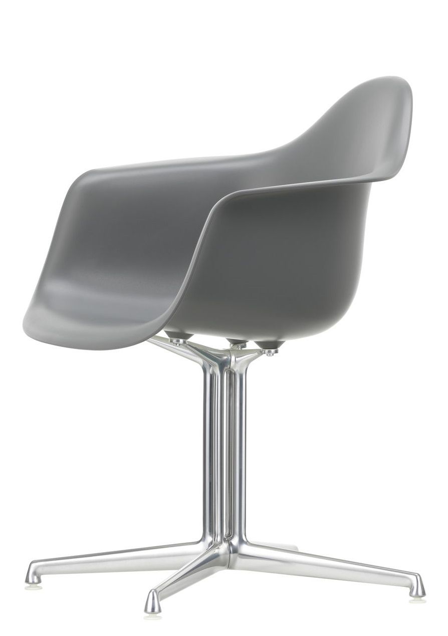 Eames Plastic Arm Chair DAL Chaise Vitra