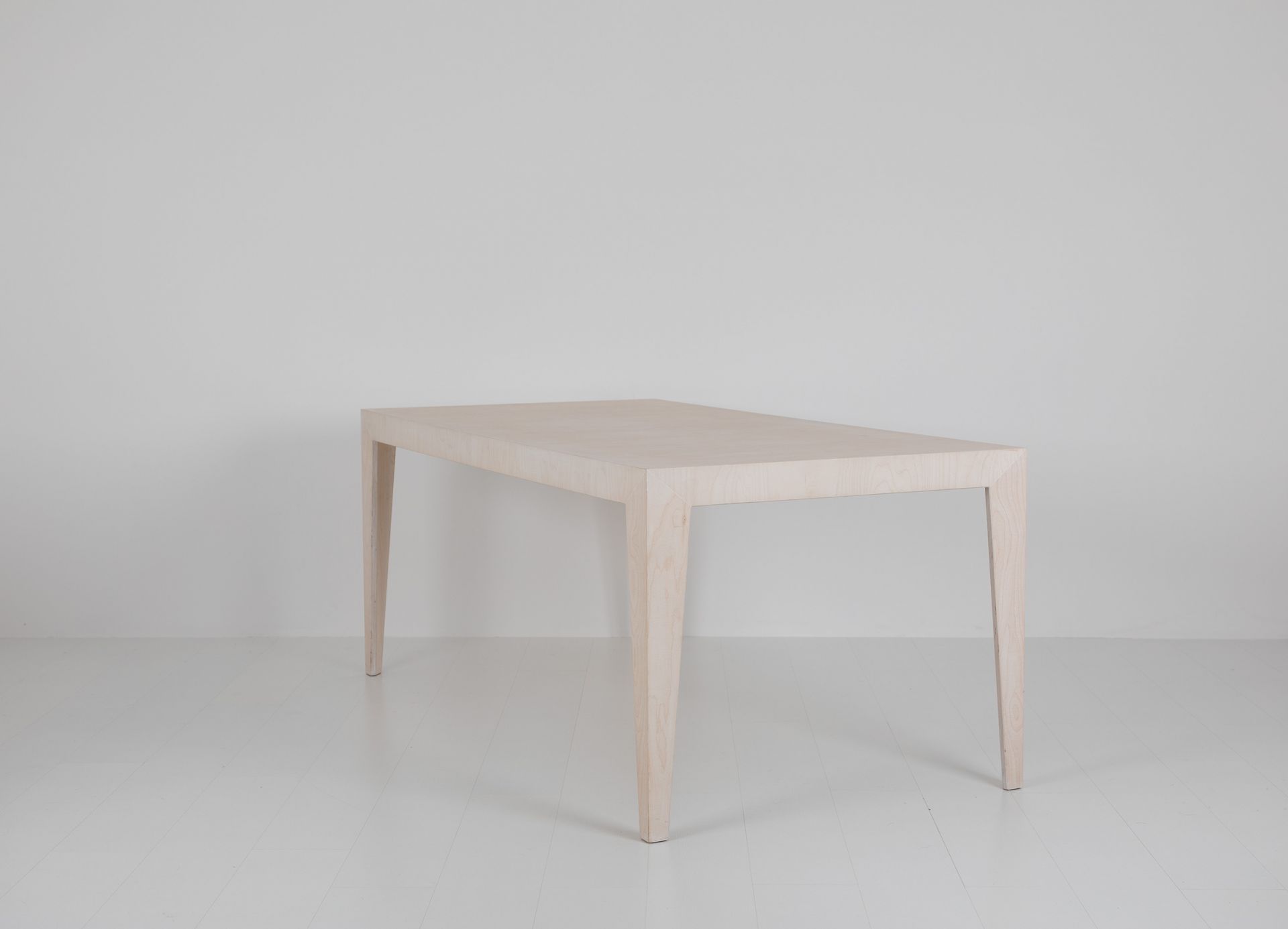 MARTA Table minimaliste en bois Das ganze Leben