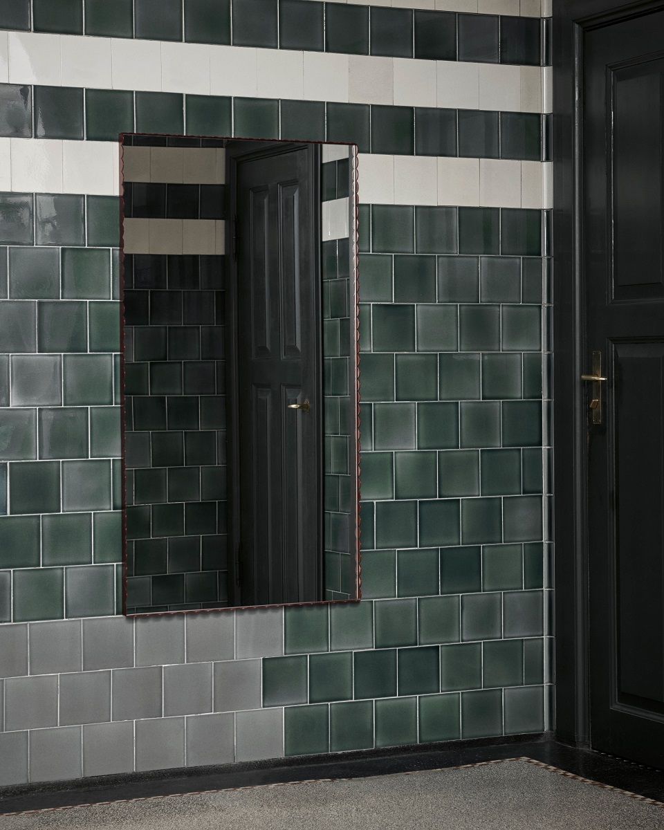 Arcs Mirror Rectangle Miroir Acier inoxidable Hay