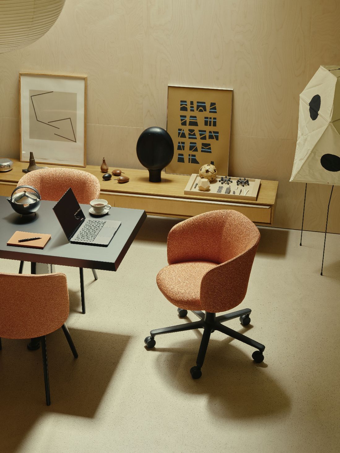 Lampadaire Akari UF3-Q Vitra