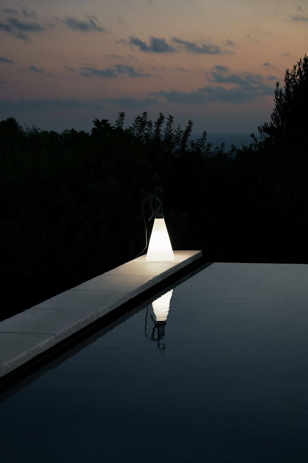May Day / Mayday Polyvalent Lumière Noir Flos OFFRE SPECIALE
