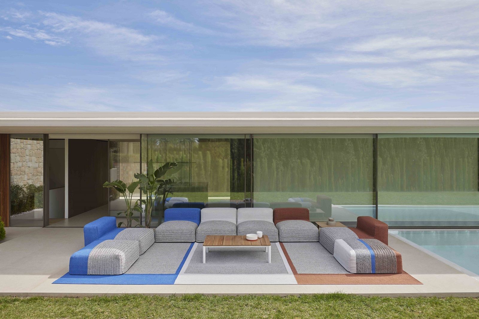 Mangas Outdoor Pouf Tabouret Gan