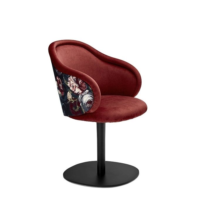 Ona 2020 Curved Armchair Chaise Freifrau Manufaktur