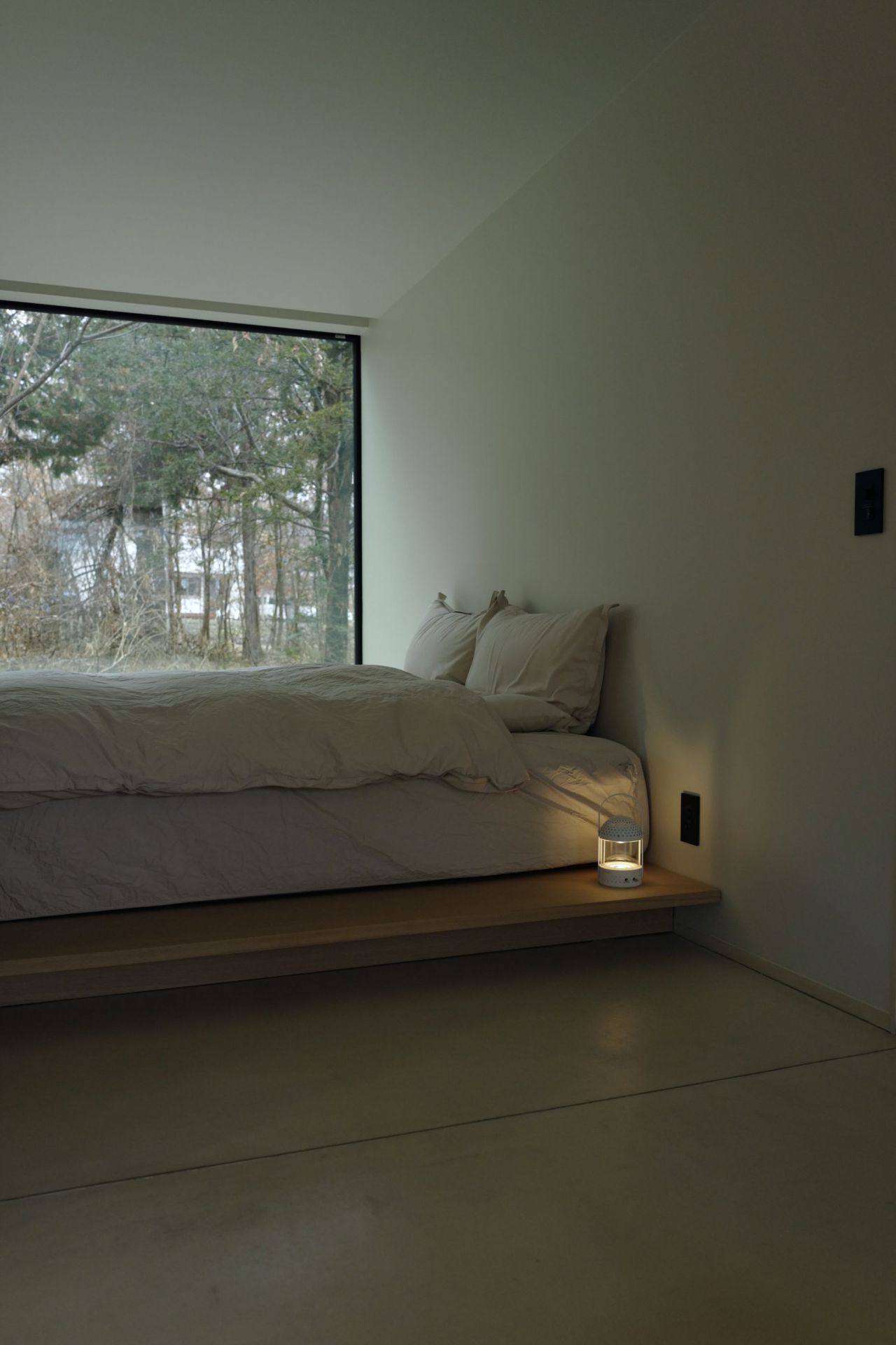 Haut-parleur léger Transparent Haut-parleur léger Transparent