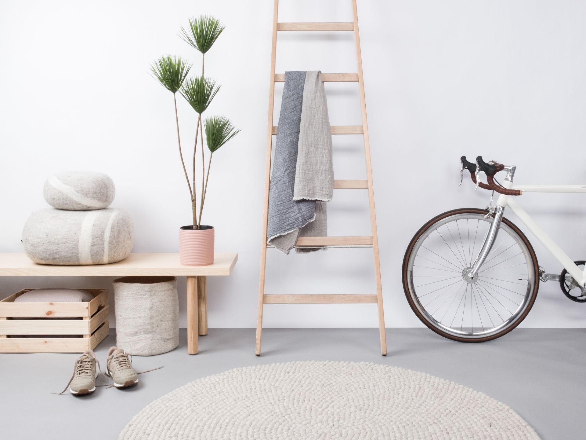 Boules de feutre Tapis rond 180 cm myfelt Greta