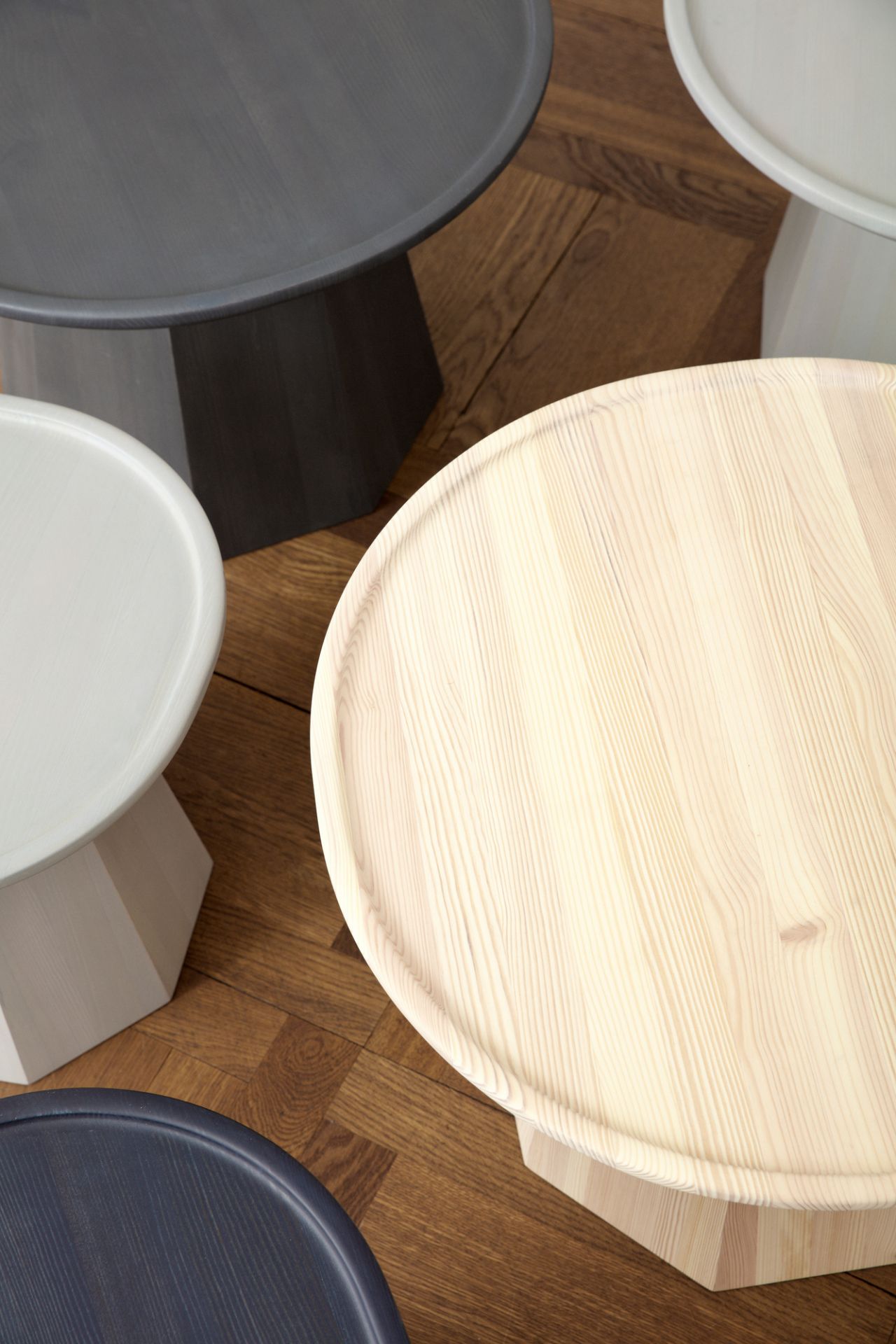 Pine Table Small Table d'appoint Petit Normann Copenhagen