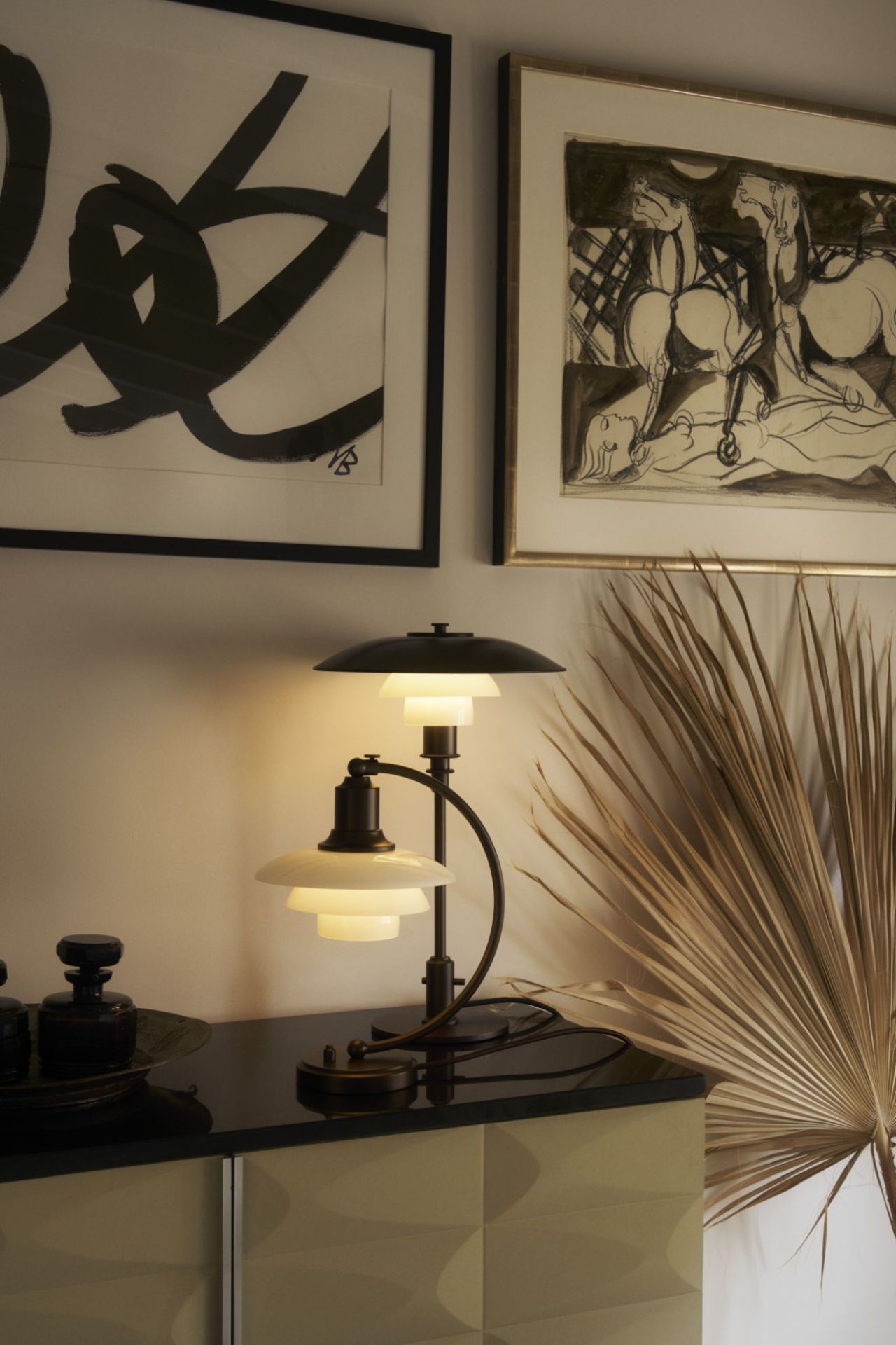 PH 3/2 Aged Brass Opal Lampe de table Louis Poulsen