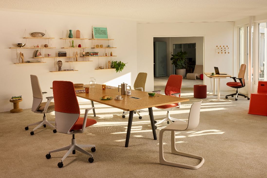 Fauteuil de bureau pivotant ACX Pad Vitra