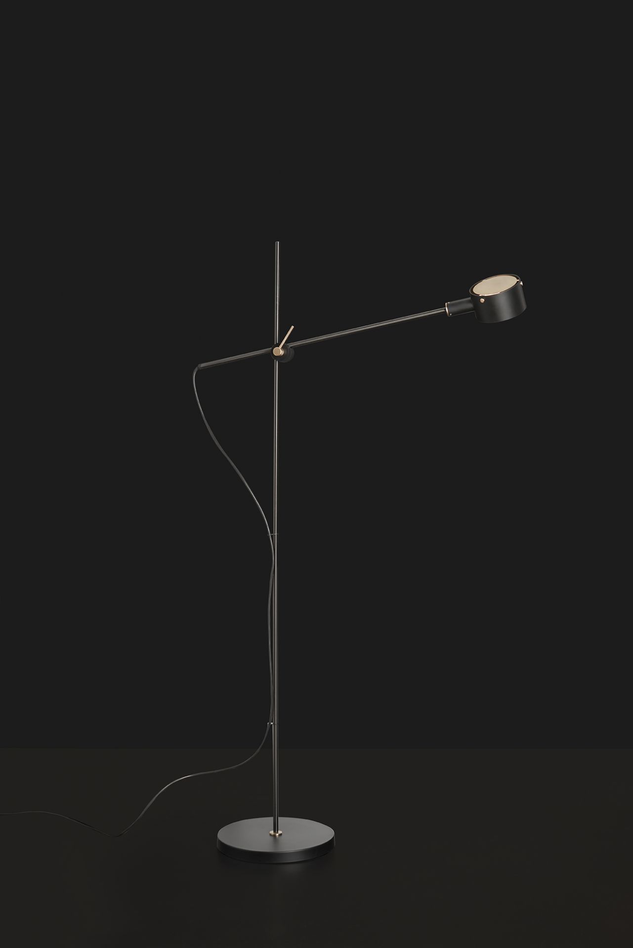 G.O. 352 Lampadaire Oluce G.O. 352 Lampadaire Oluce