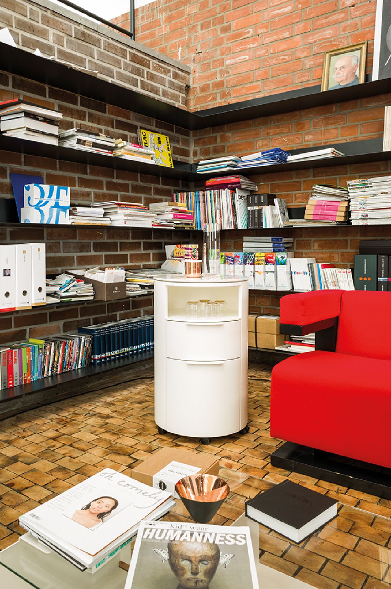 Conga Commode Circulaire H 74 cm avec 4 Tiroirs Schönbuch
