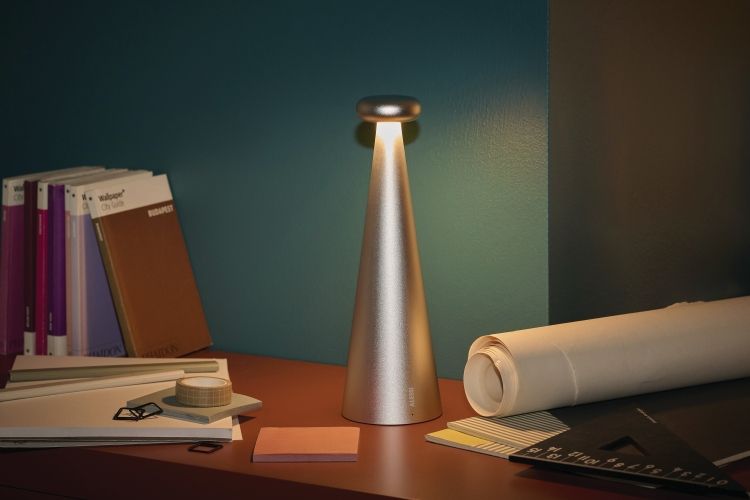 AST02 Bedin lampe de table Alessi AST02 Bedin lampe de table Alessi