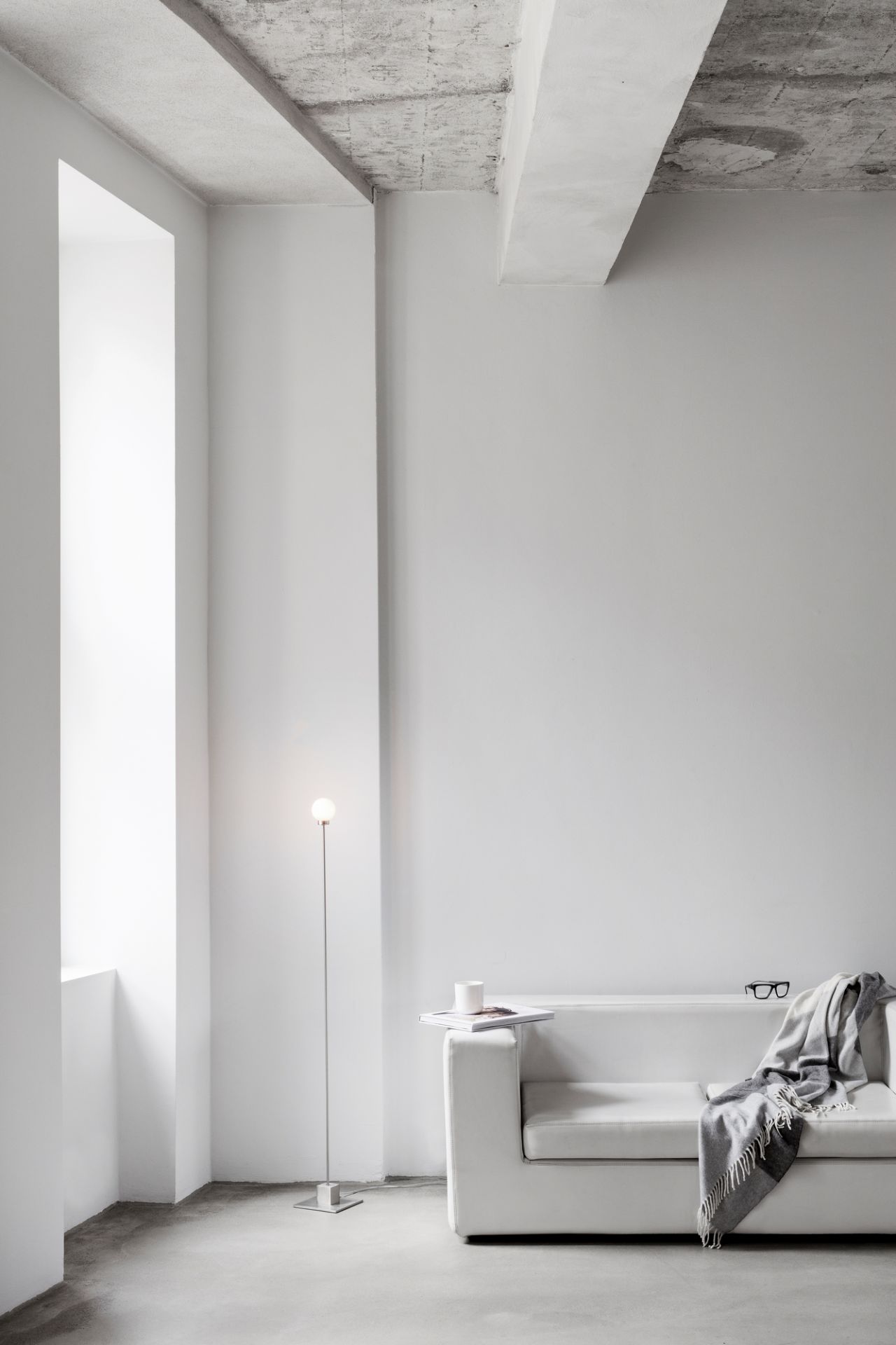 Snowball Floor lampadaire noir Northern