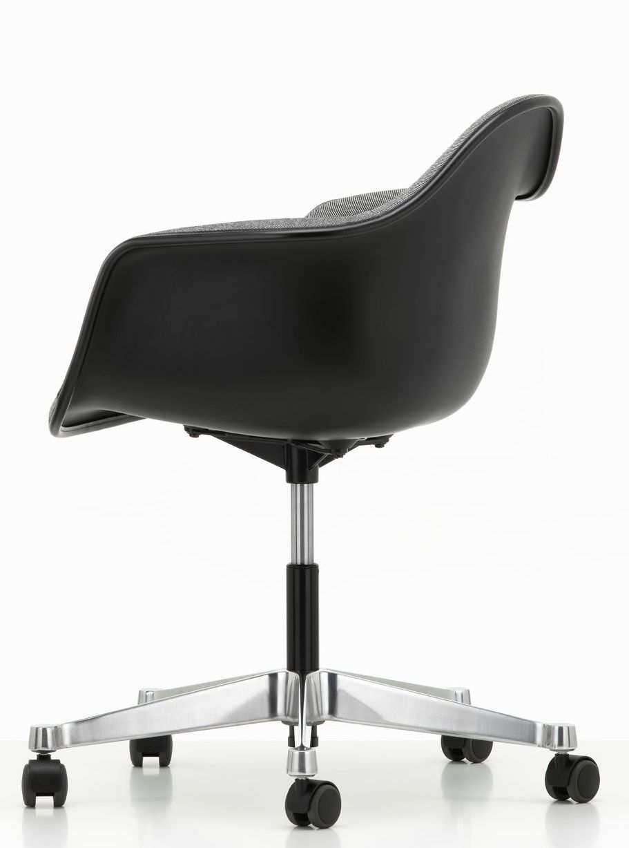 Eames Plastic Arm Chair PACC Entièrement rembourré Vitra