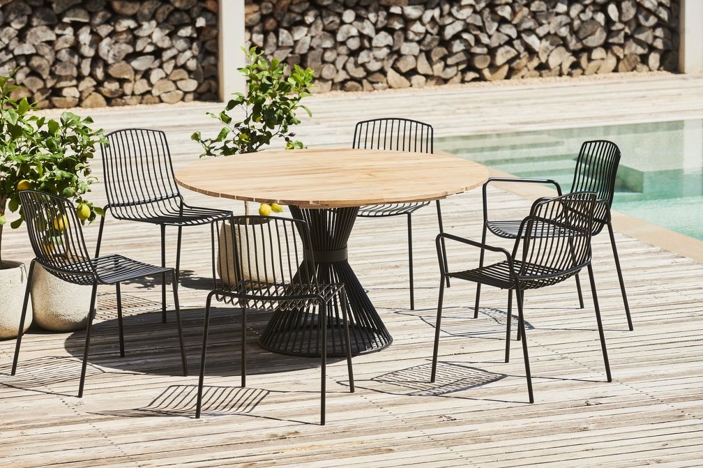 Moro Outdoor Table Jan Kurtz
