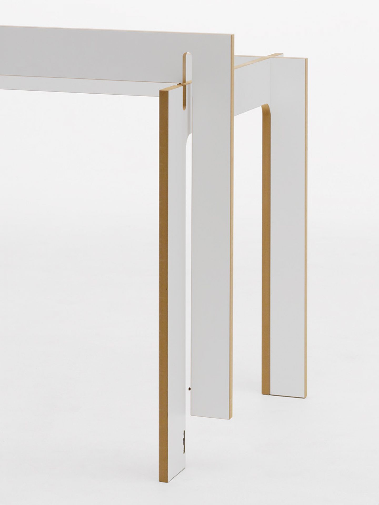 Tischgruppe table petite Tojo