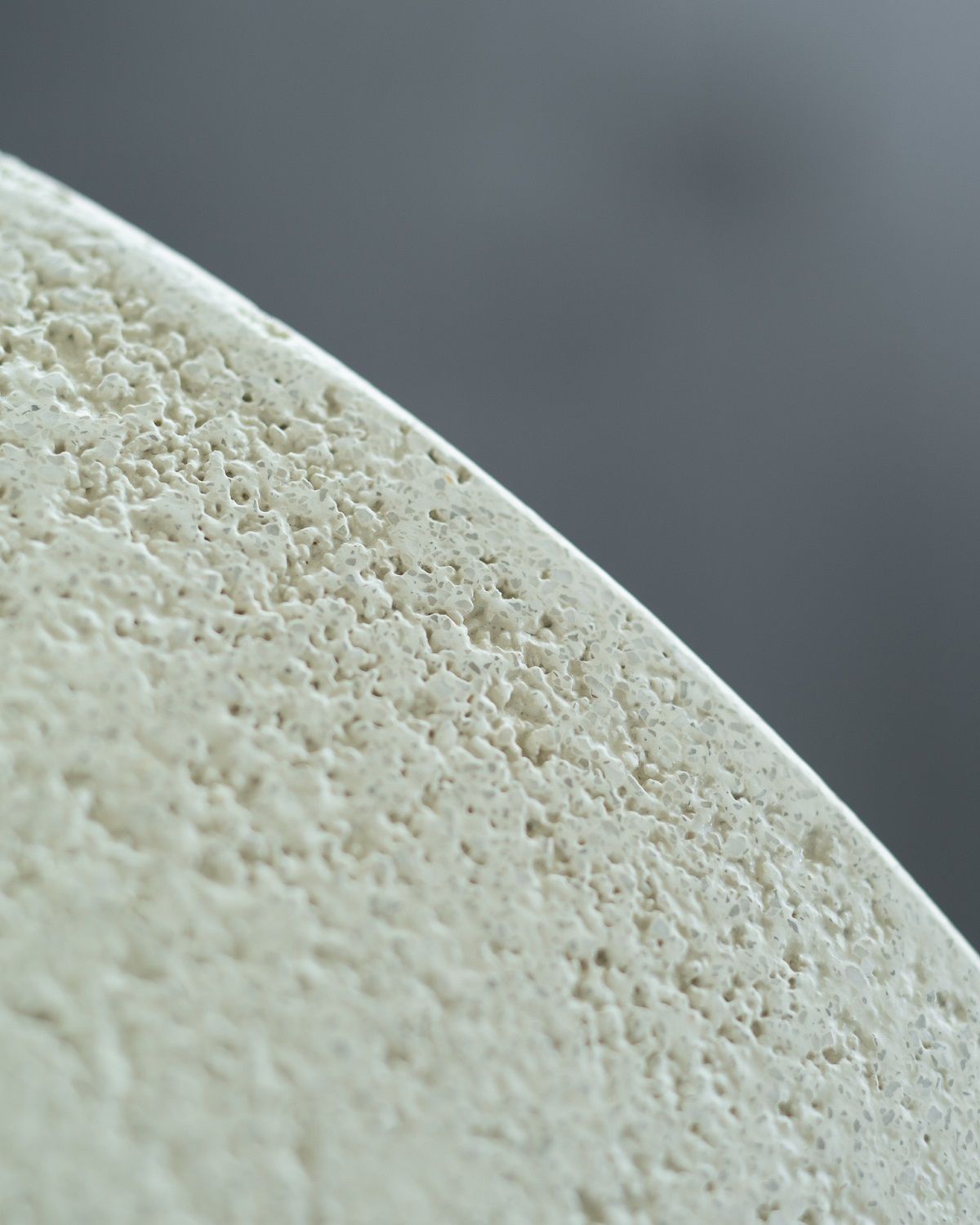 Elements Table basse Microcement Off White Rond Ethnicraft 