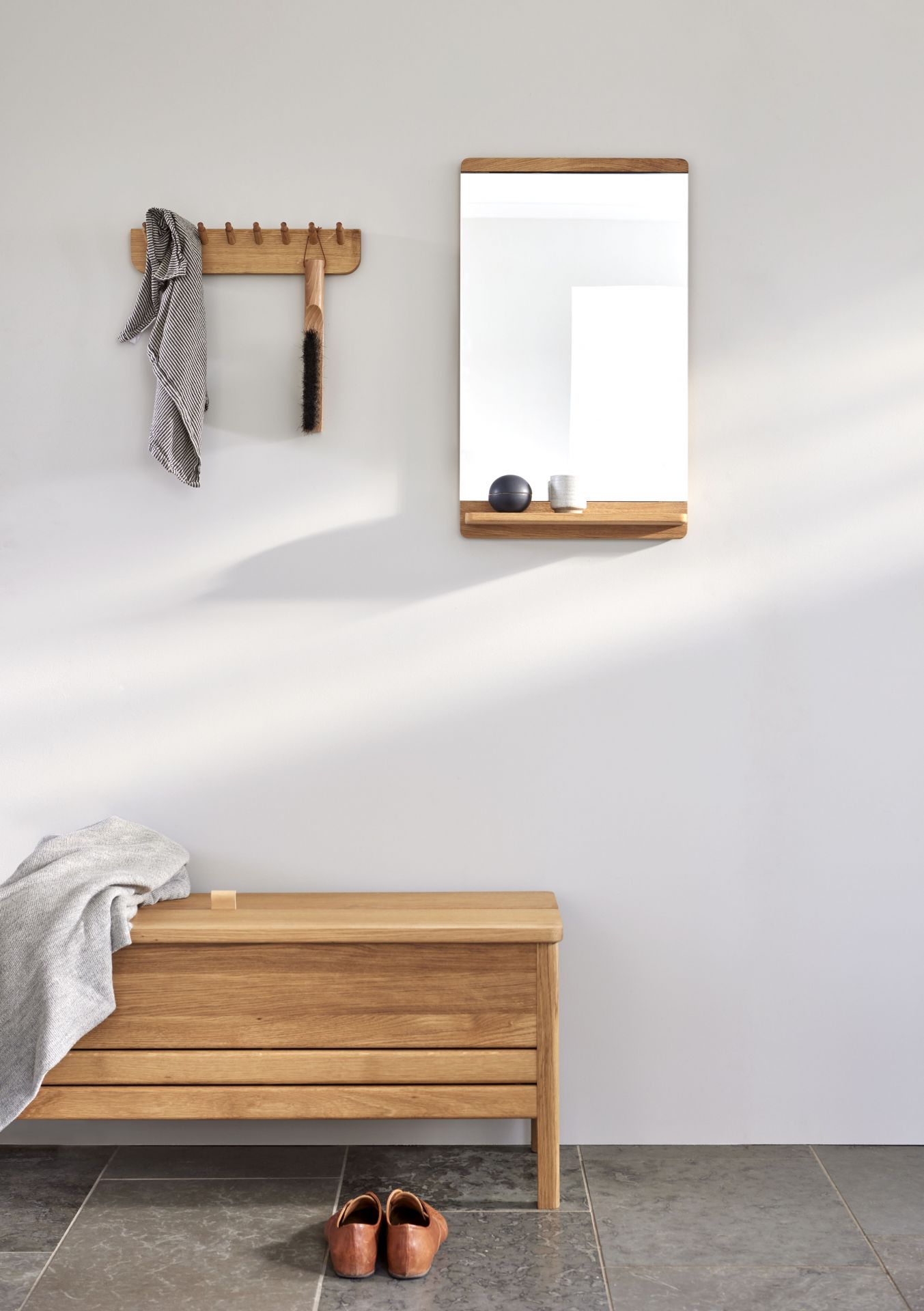 Rim miroir mural chêne Form & Refine