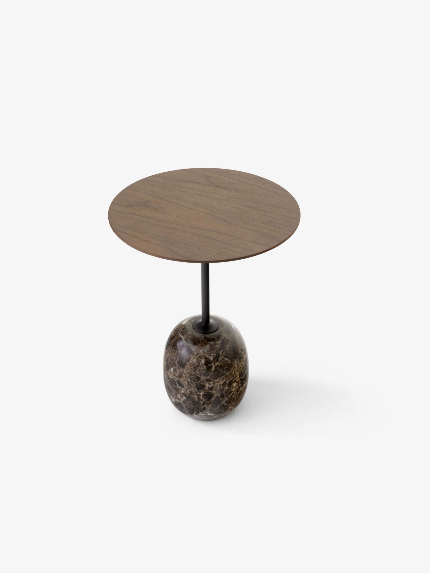 Lato LN8 / LN9 Table d'appoint avec plateau en bois AndTradition Noyer - Emparador de marbre