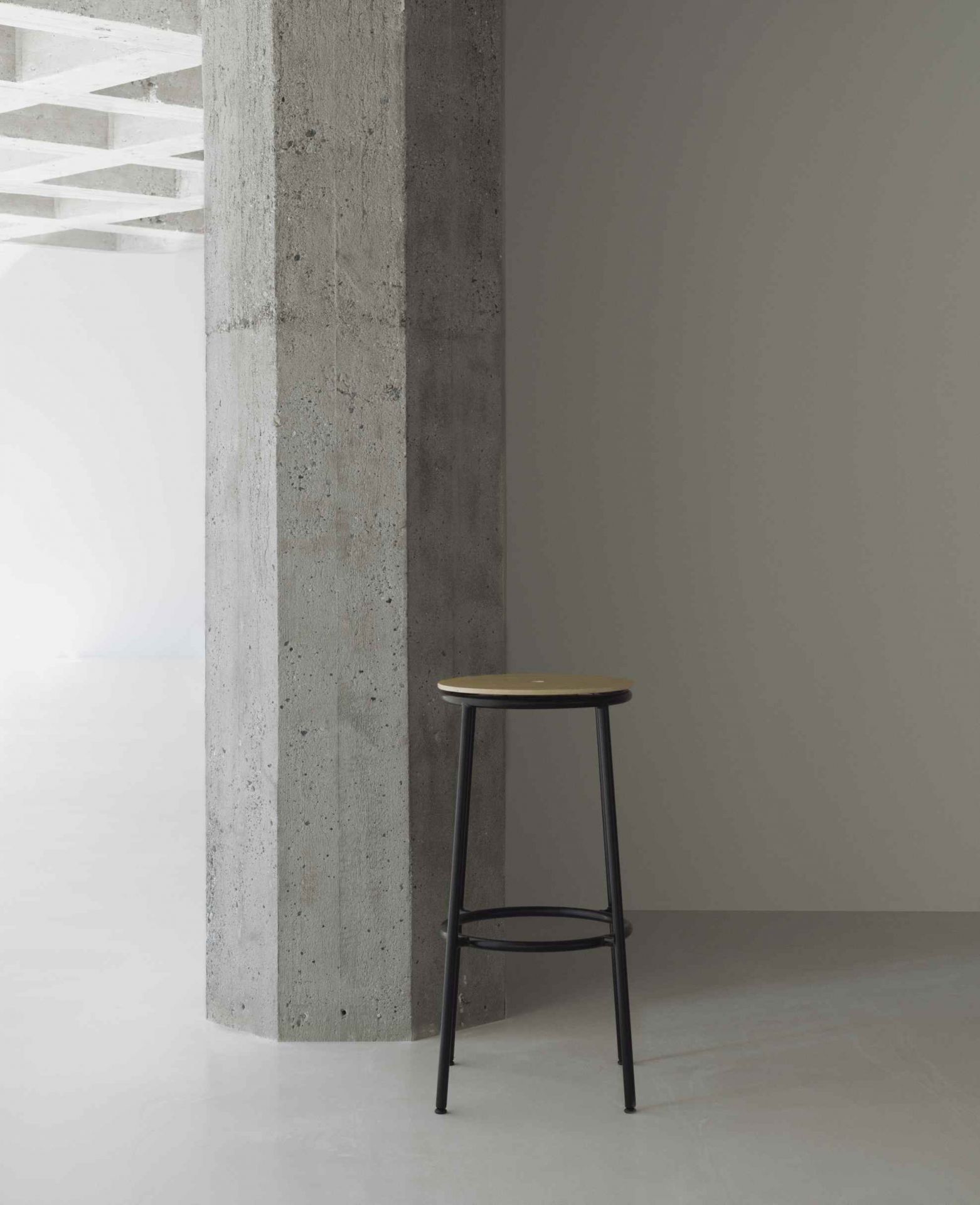 Circa Barstool H 75 cm Tabouret de bar Normann Copenhagen 