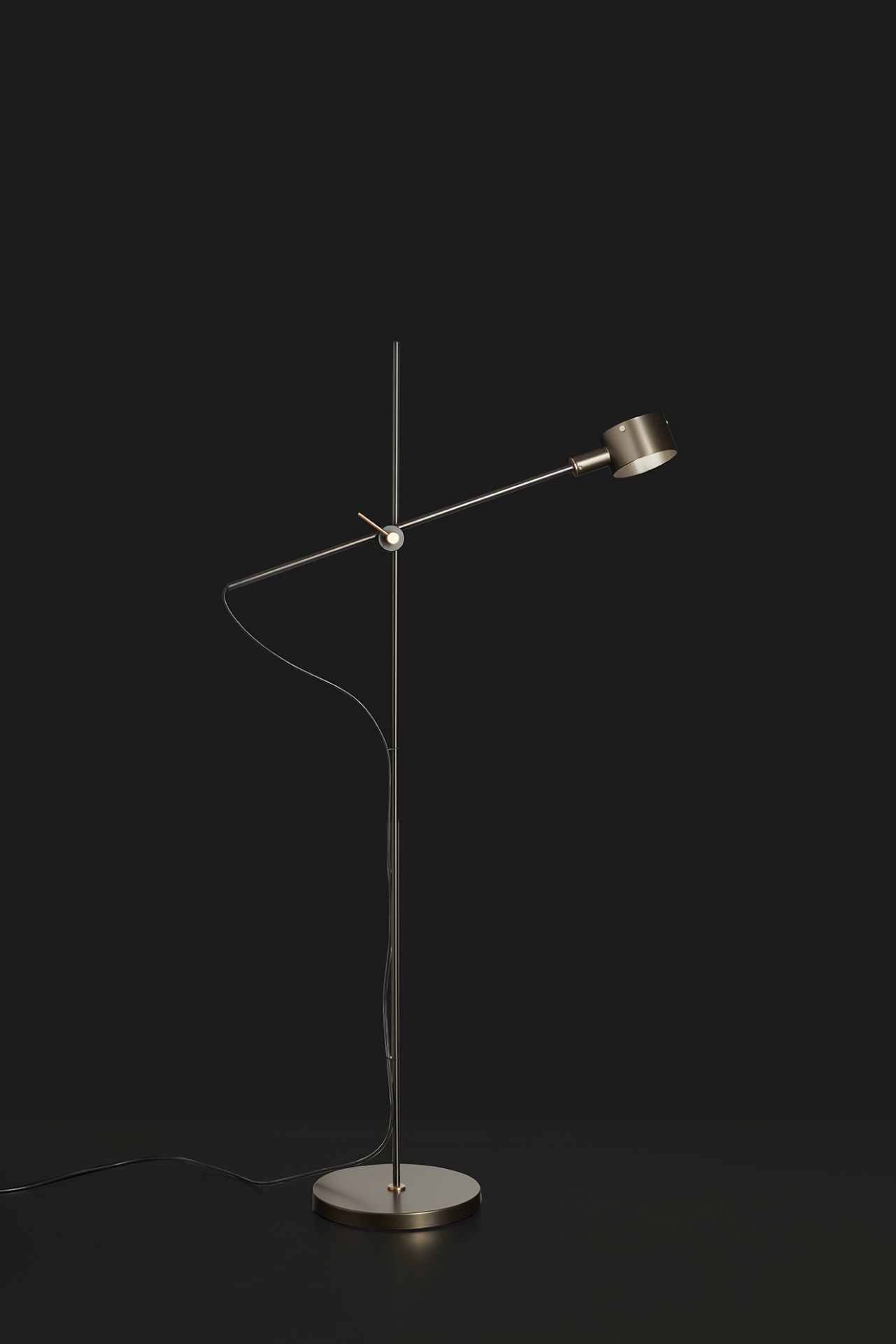 G.O. 352 Lampadaire Oluce G.O. 352 Lampadaire Oluce