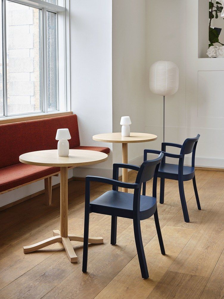 Pastis Table Table Hay
