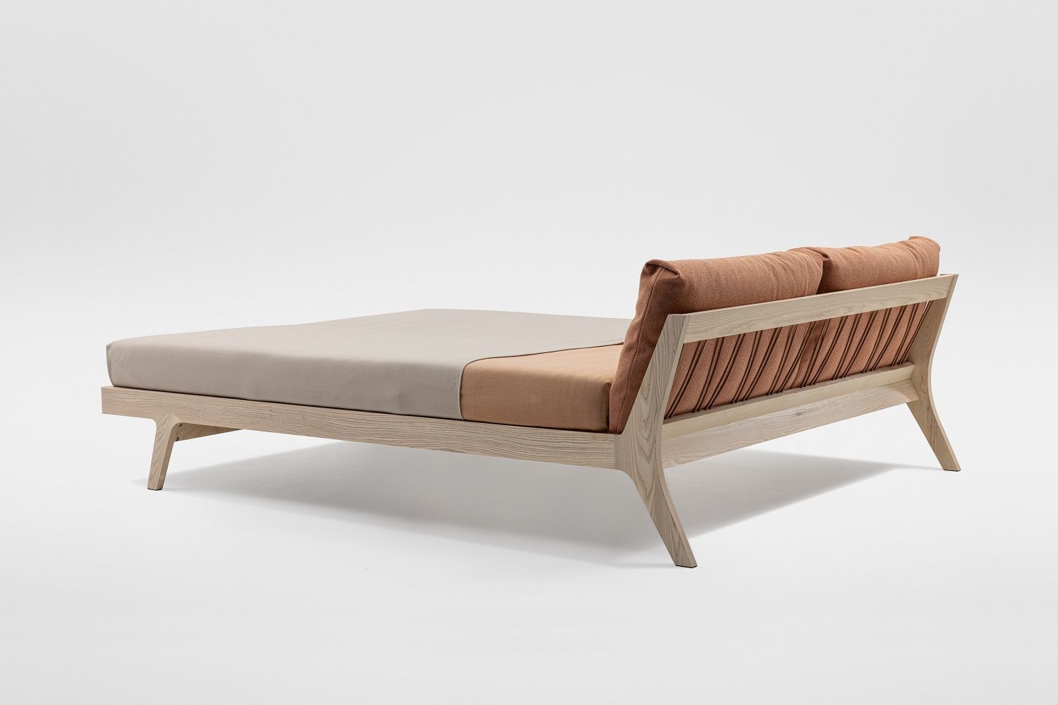 Mellow Lit en bois massif Zeitraum
