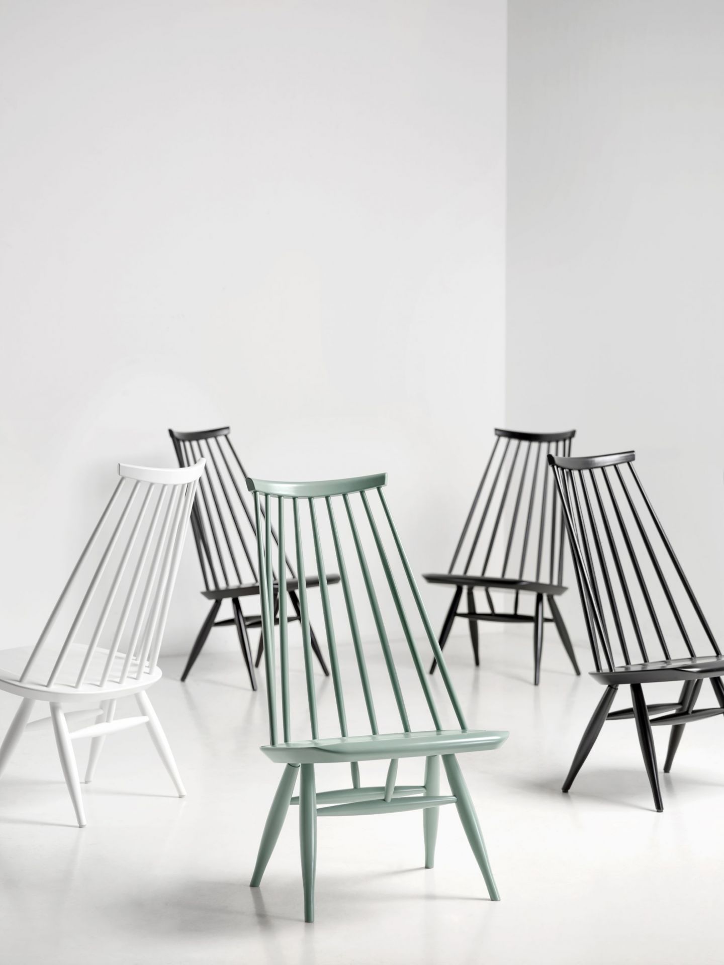 Mademoiselle fauteuil Artek