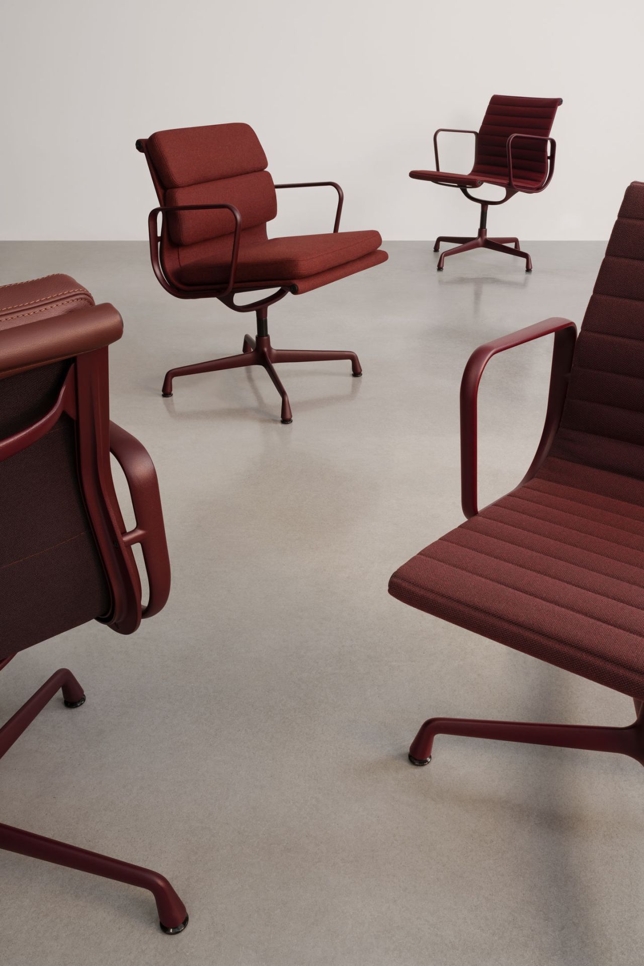Soft Pad Chair EA207 / EA 207 Fauteuil Vitra