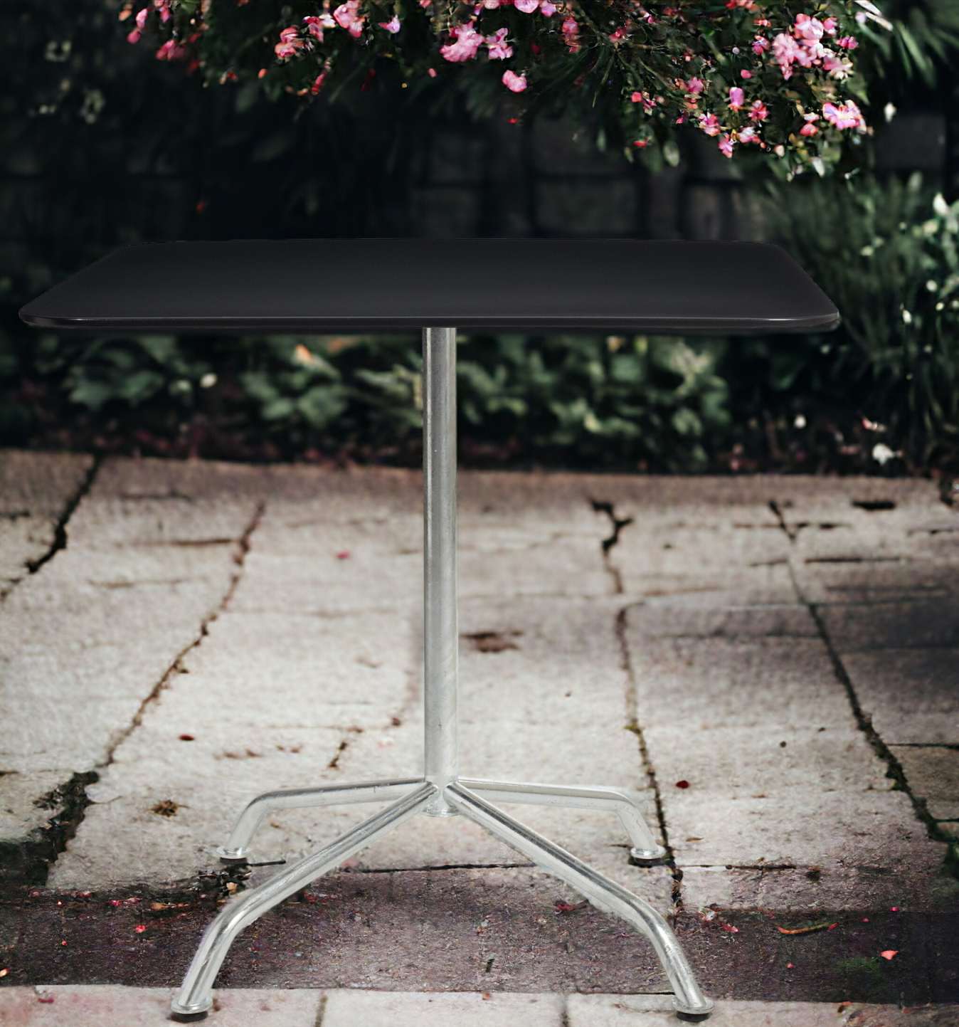 Haefeli Table de jardin Outdoor L 80 x P 80 x H 74 cm Embru 
