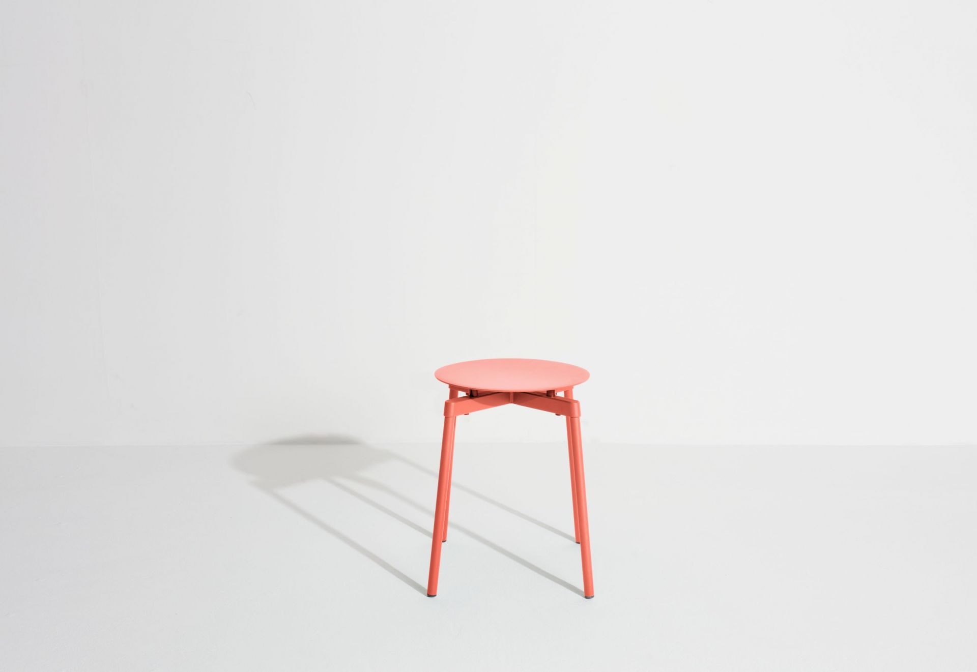 Fromme Stool Tabouret Petite Friture Corail