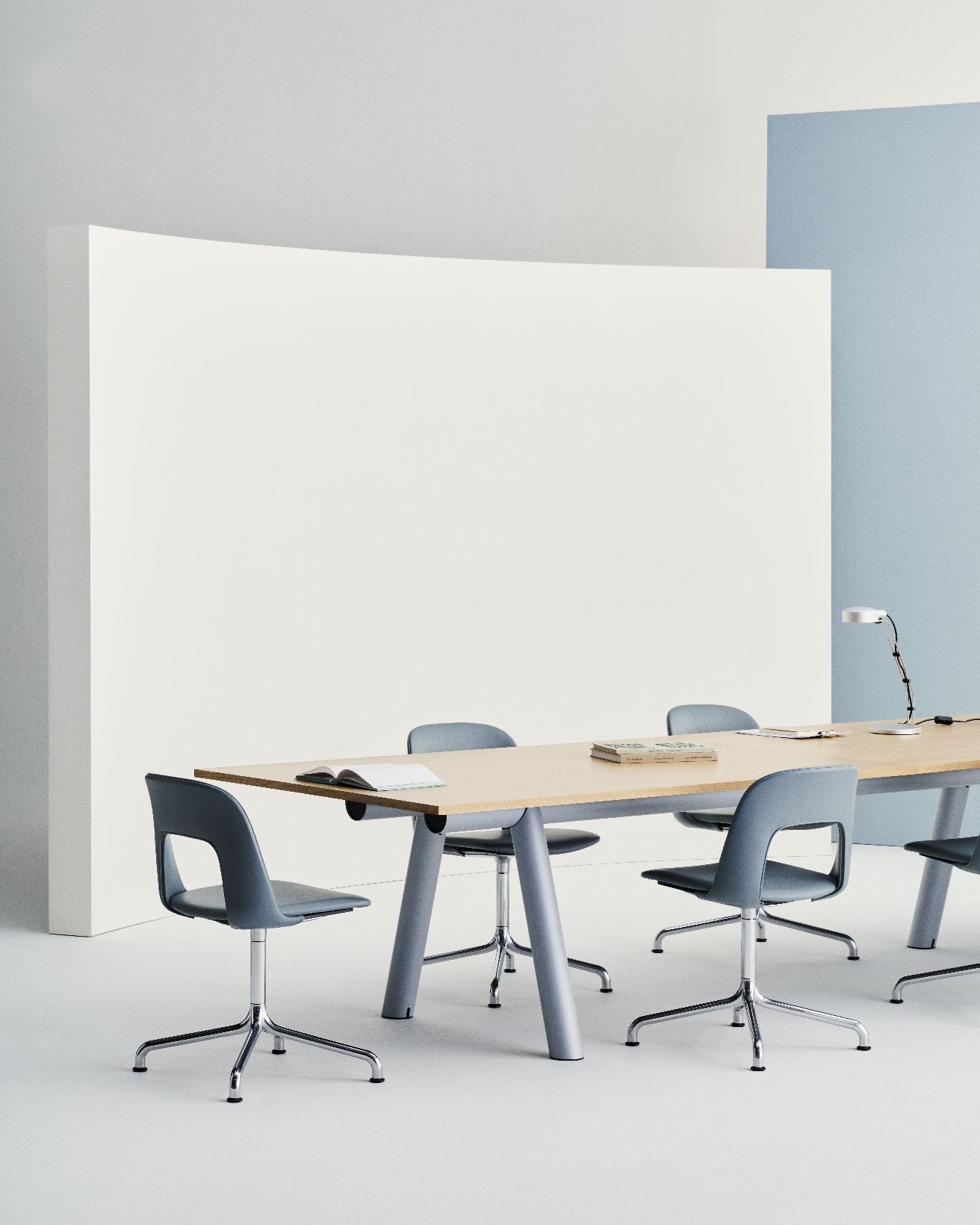 Layout Side Chair 154 Chaise pivotante 4 étoiles Hay 