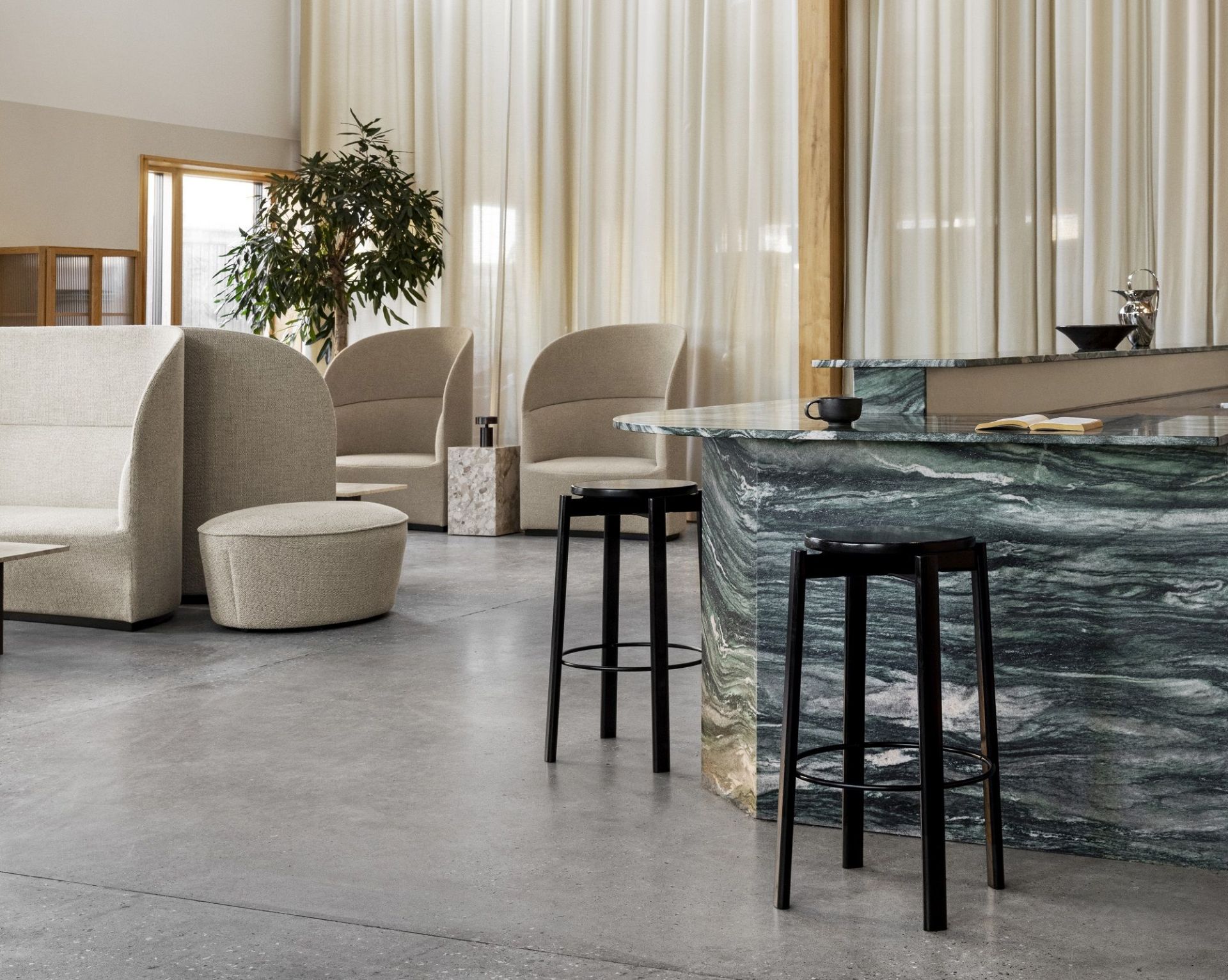 Passage Bar Stool Tabouret de bar Audo Copenhagen Passage Bar Stool Tabouret de bar Audo Copenhagen