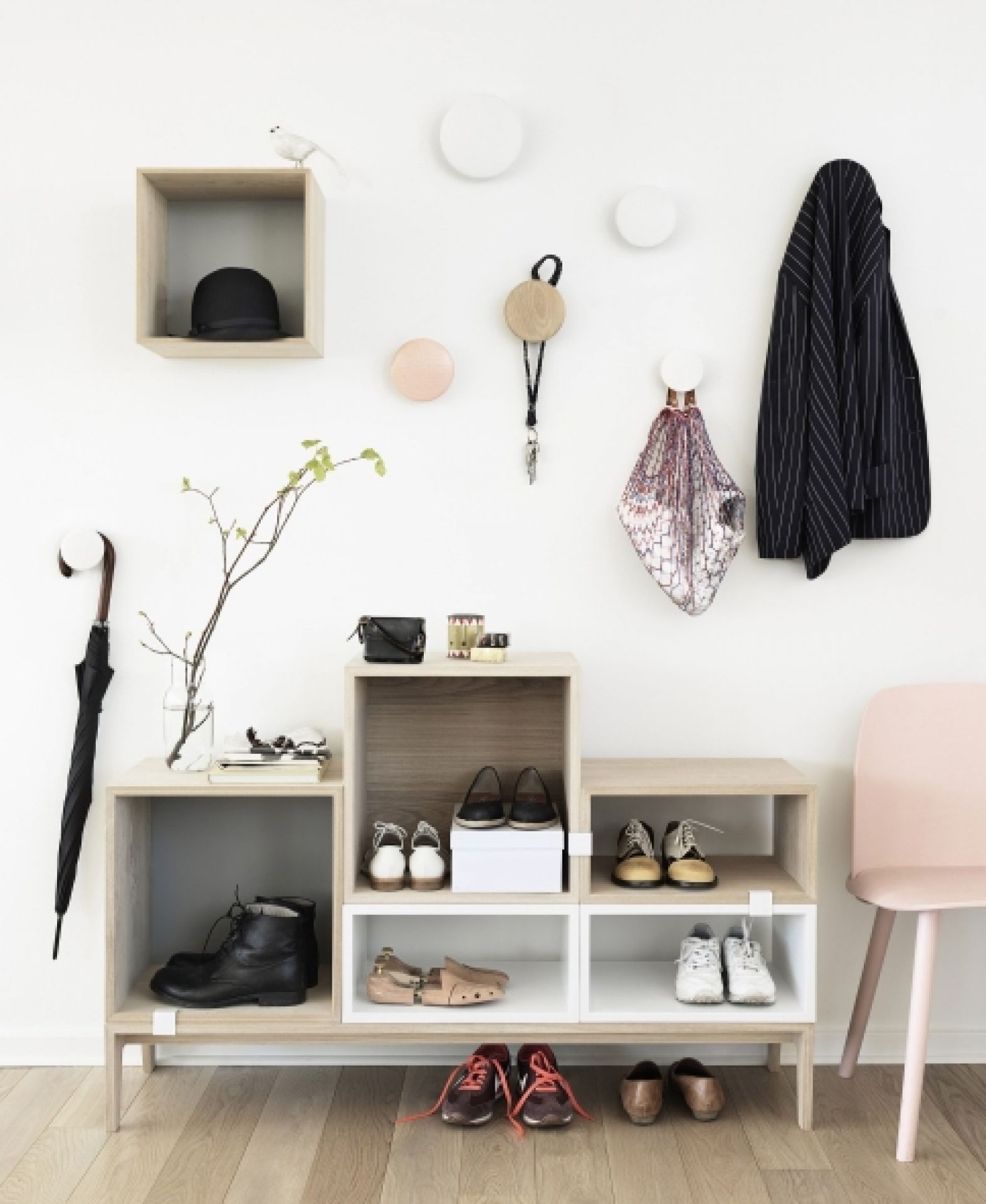 The Dots Large Bois BLANC Crochet de vestiaire Muuto OFFRE SPECIALE